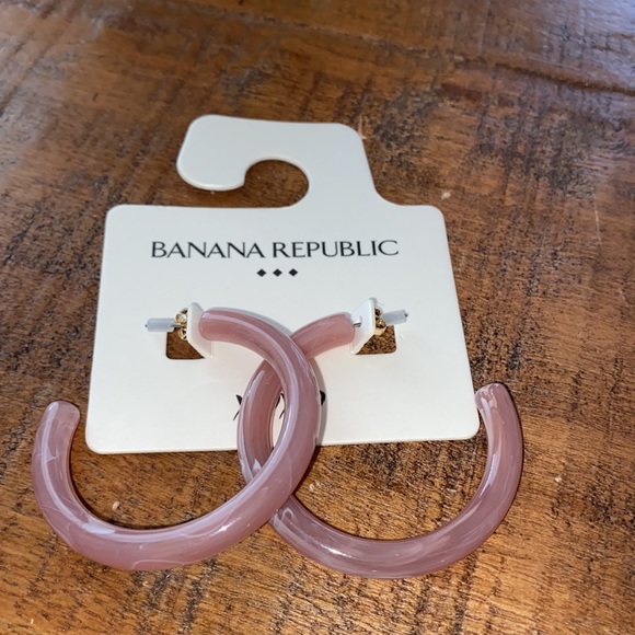 Banana Republic Resin Hoop Earrings - Picture 4 of 7